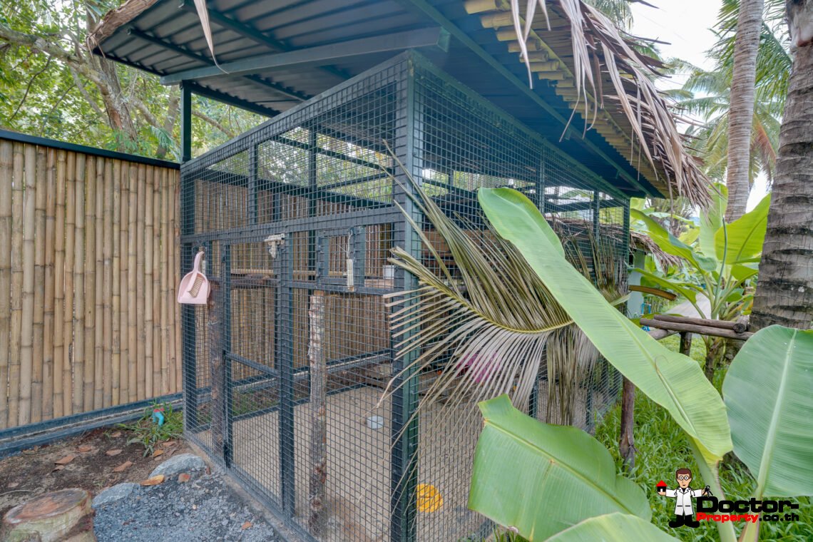 7 Bedroom Resort with Pool in Lipa Noi, Koh Samui – For Sale